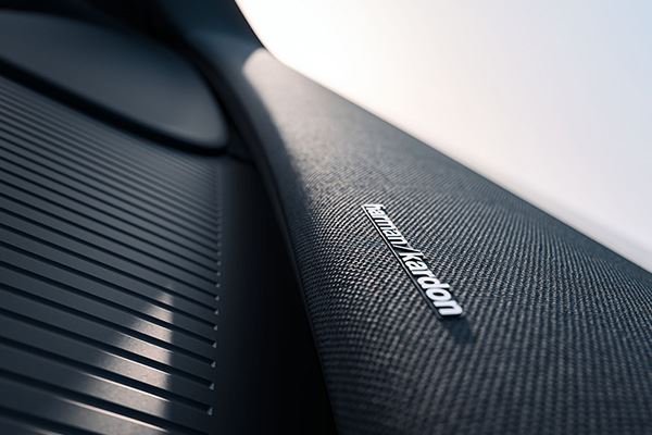 Volvo EX30 soundbar Harman Kardon
